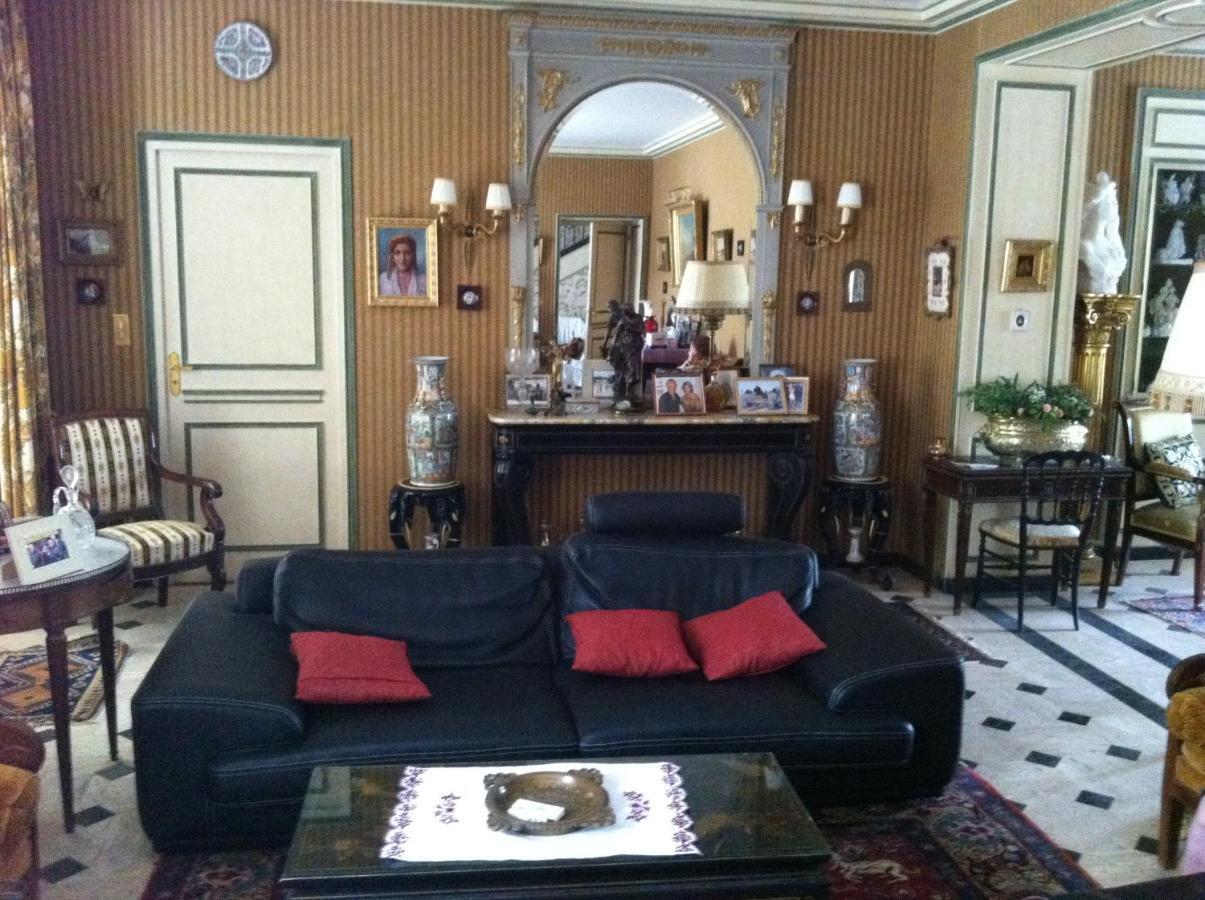Bed and Breakfast Le Kino Panorama Vic-sur-Cère Esterno foto